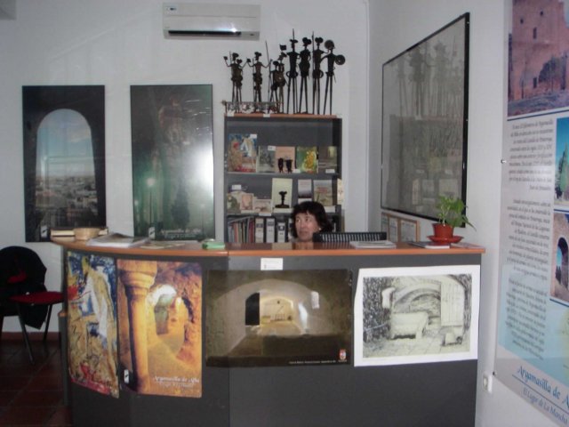 Cueva de Medrano